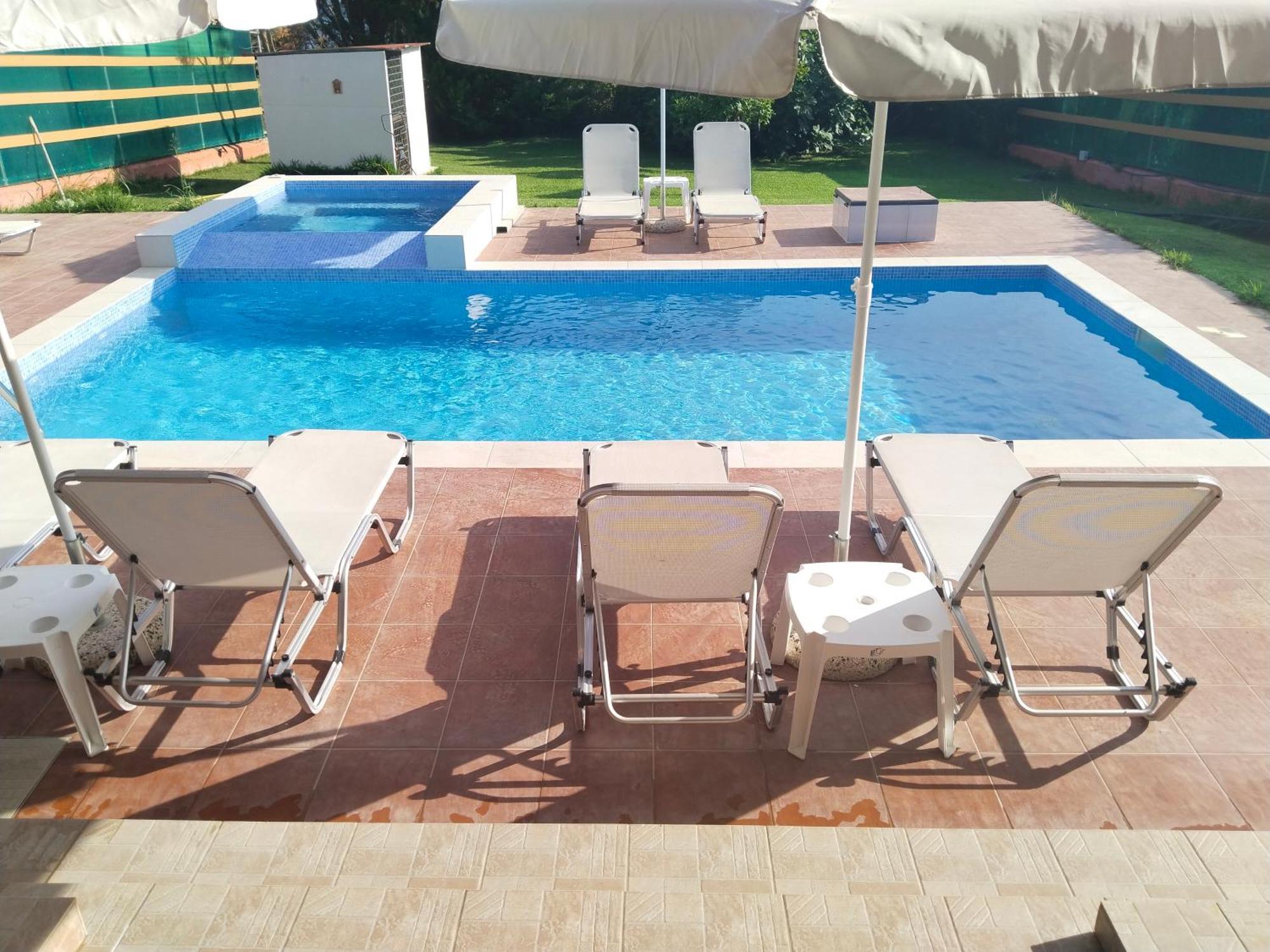 Maria Lemoni Swimming Pool Apartment Nea Skioni Room photo